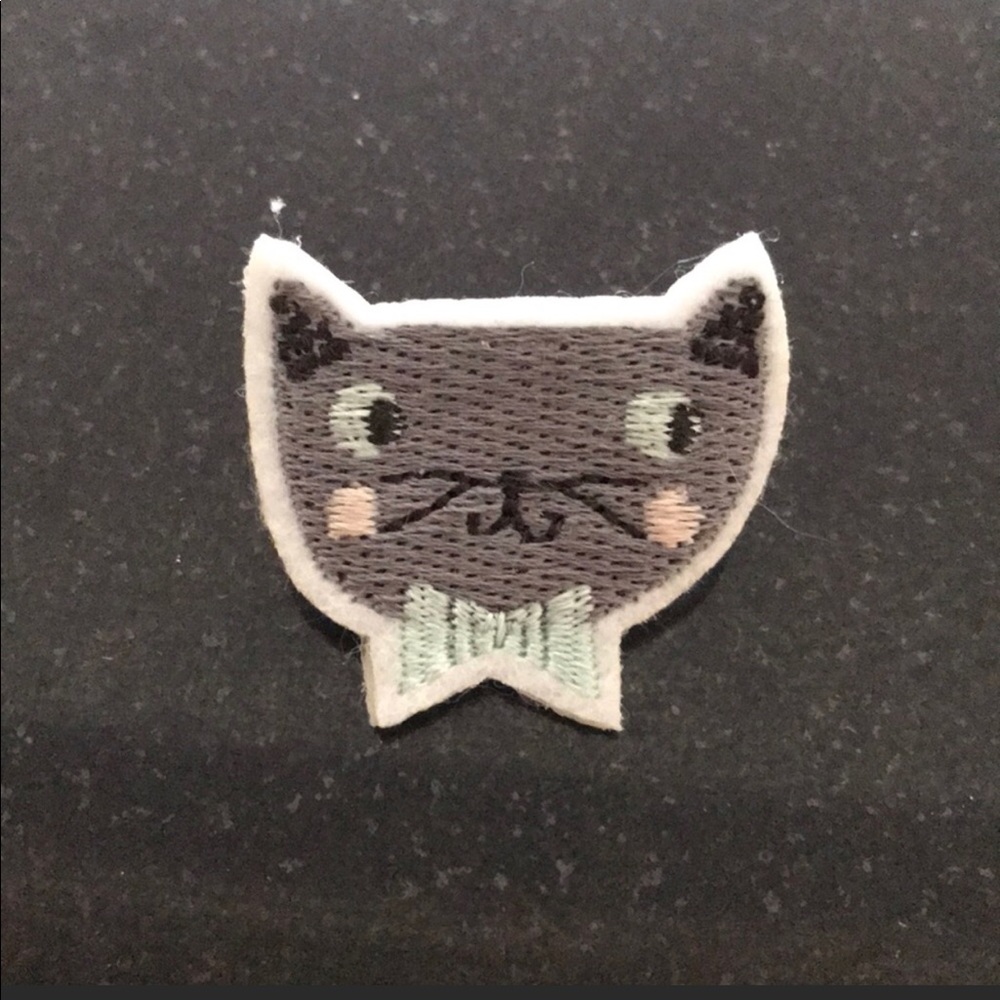 Kitty Cat Pin Brooch meow pur Kawaii Hello Mochi